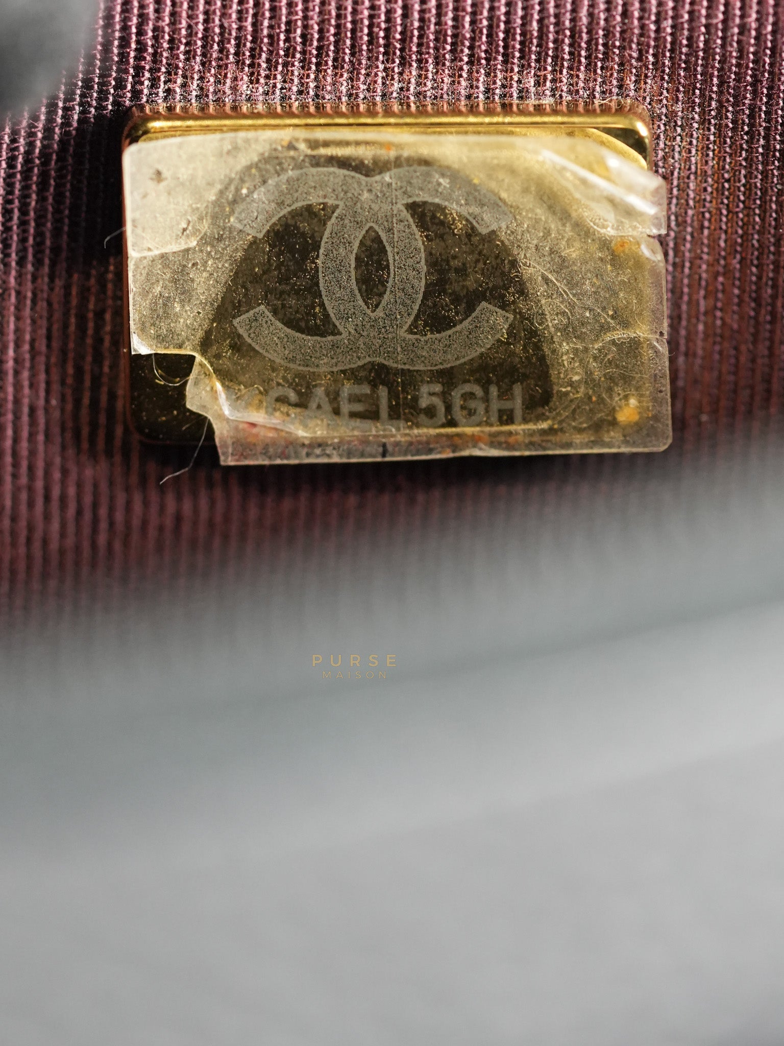 Wallet on Chain(WOC) in Black Quilted Caviar Leather & Gold Hardware Microchip(2022) | Purse Maison Luxury Bags Shop