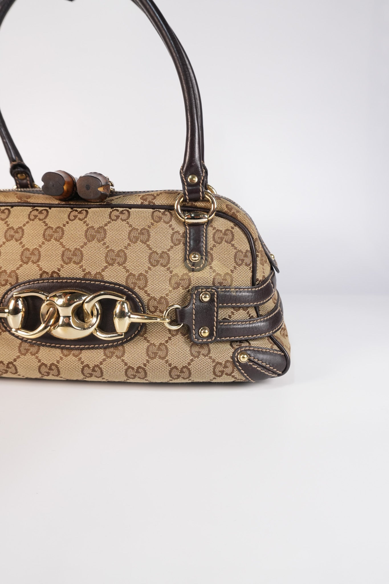 Wave Boston Medium in Beige/Ebony GG Canvas | Purse Maison Luxury Bags Shop