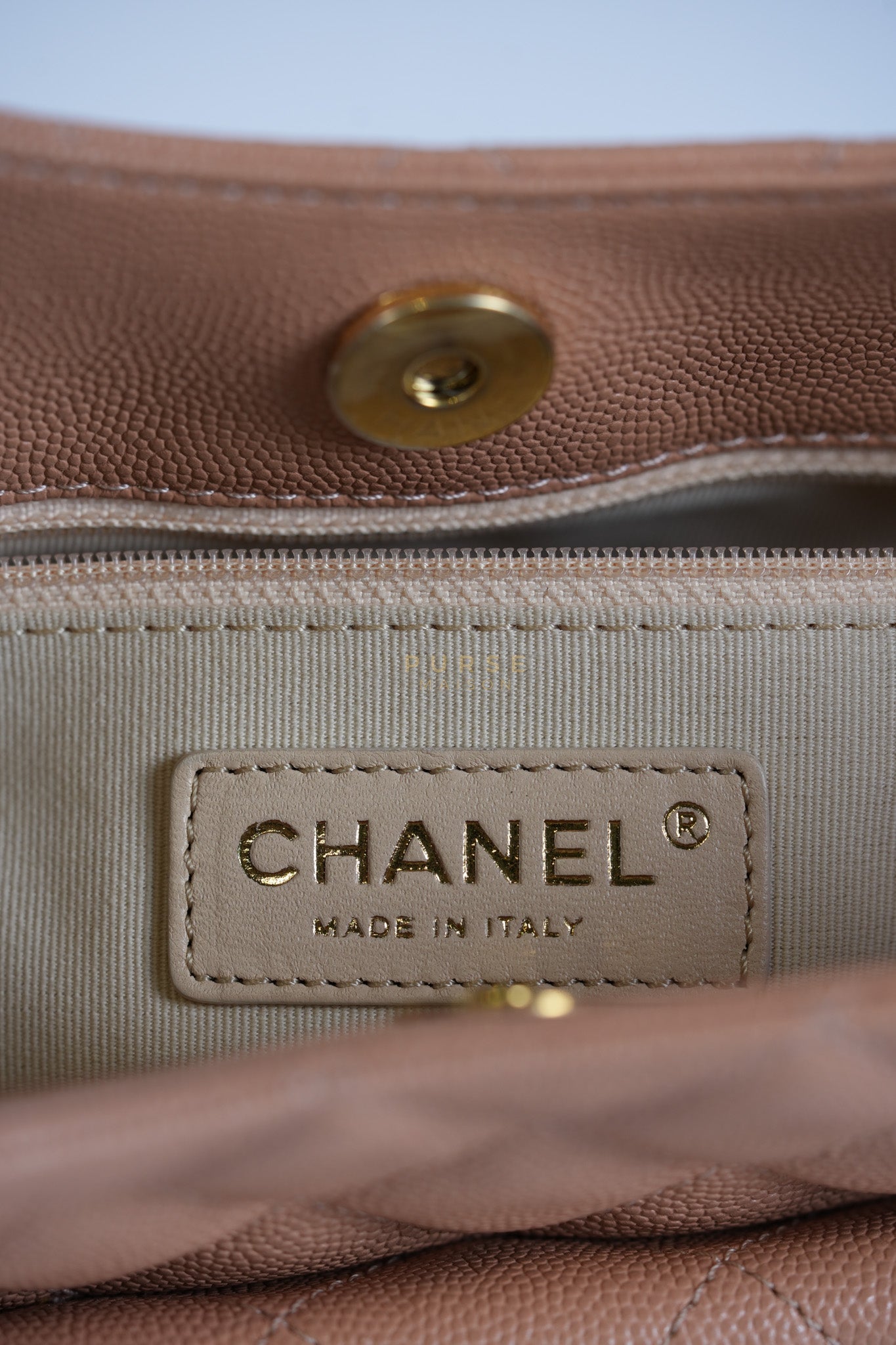 Wavy Small Hobo Caramel Caviar Leather in Aged Gold Hardware (Microchip) | Purse Maison Luxury Bags Shop