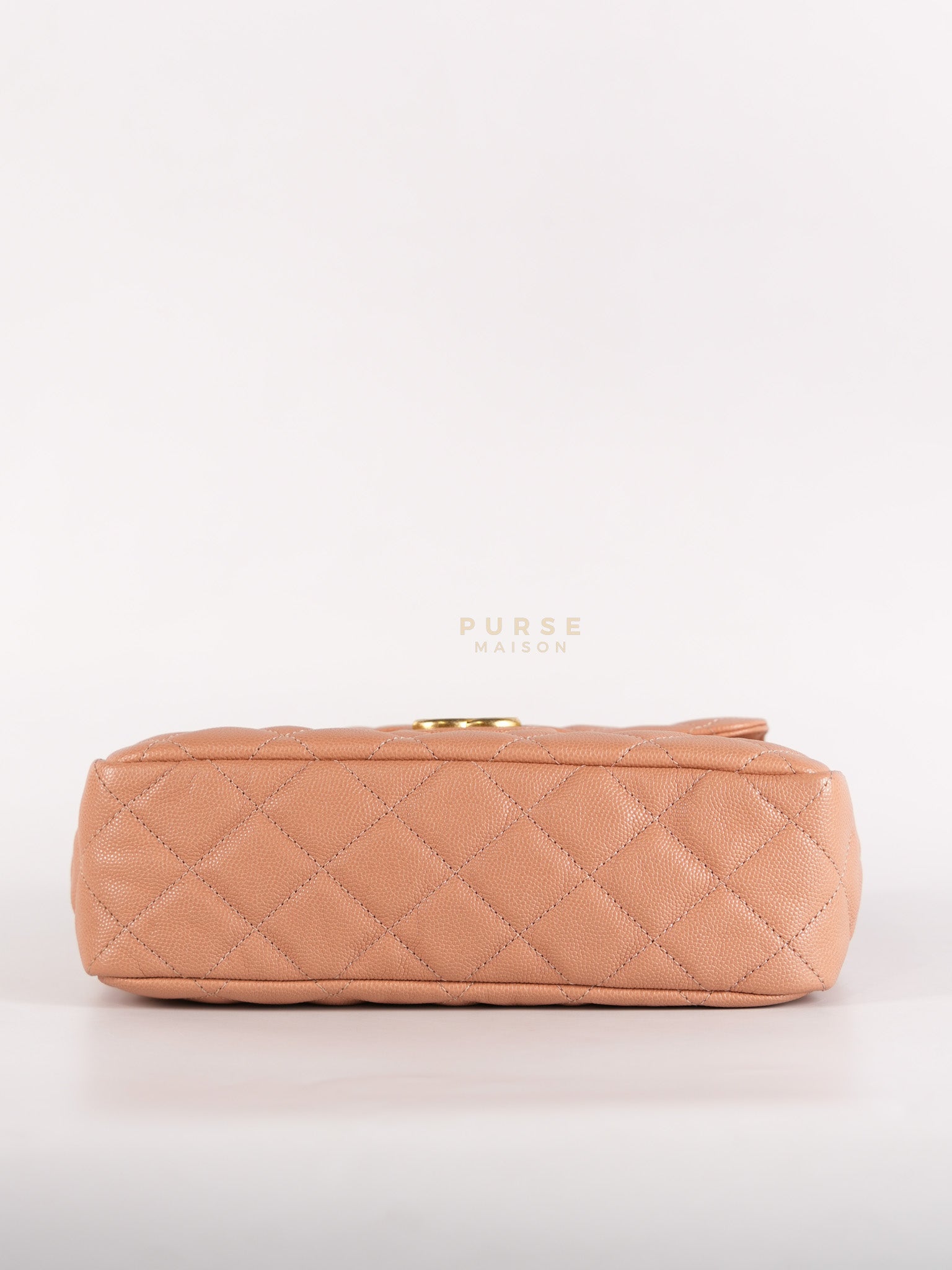 Wavy Small Hobo Caramel Caviar Leather in Aged Gold Hardware (Microchip) | Purse Maison Luxury Bags Shop