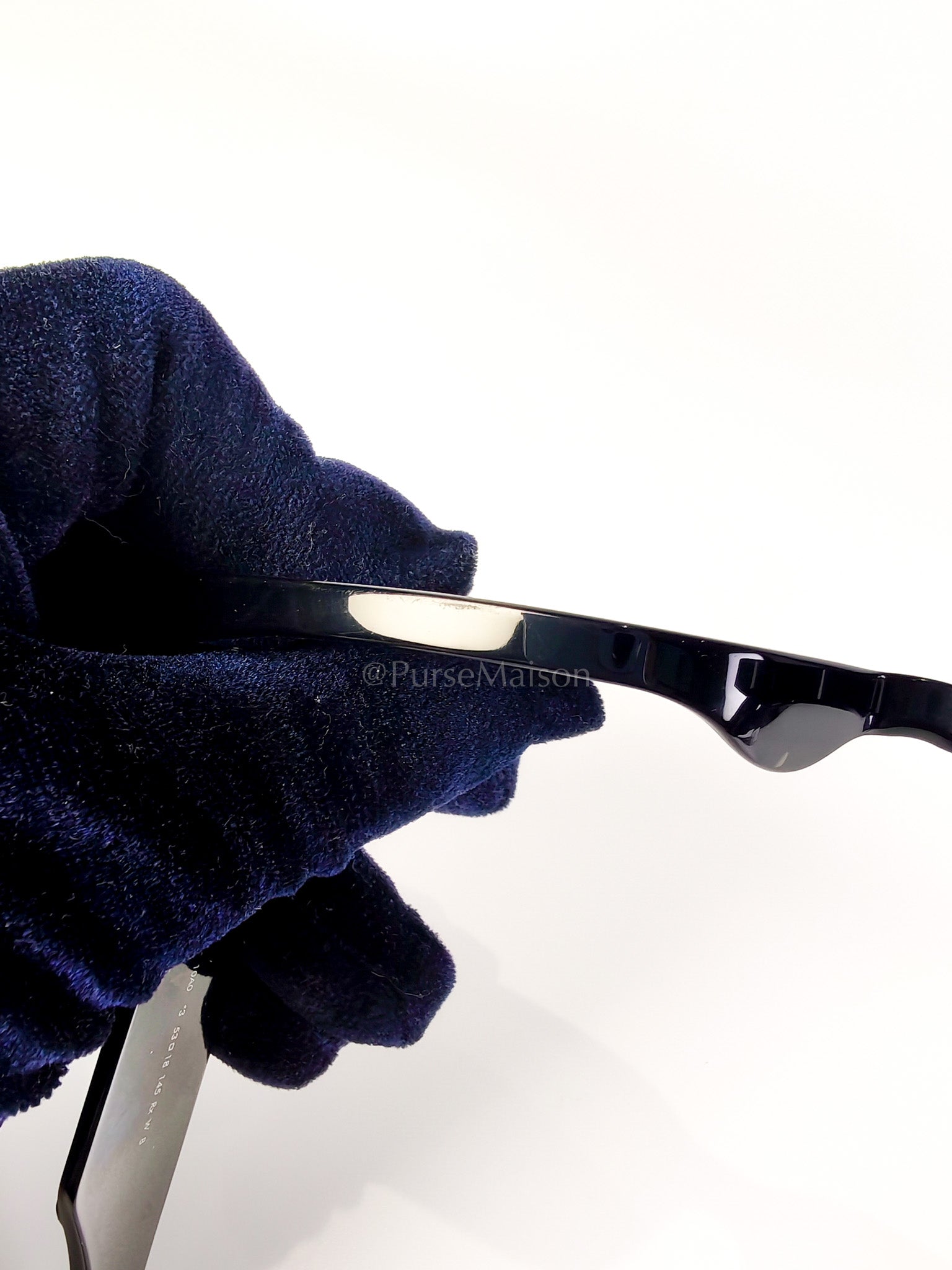 Wildior S2U Black Framed Sunglasses | Purse Maison Luxury Bags Shop