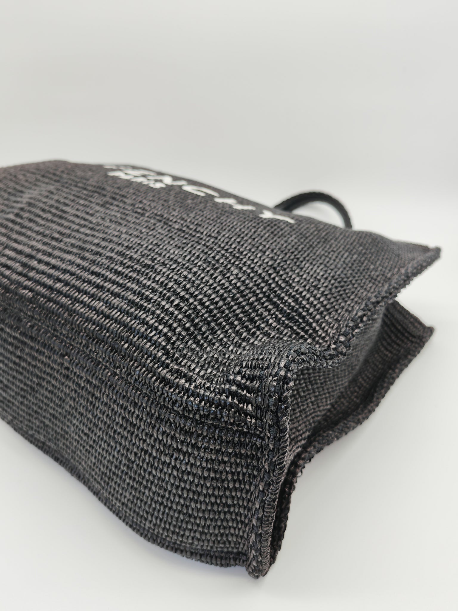 Woven Soft Raffia Medium Black Beach Tote Bag | Purse Maison Luxury Bags Shop