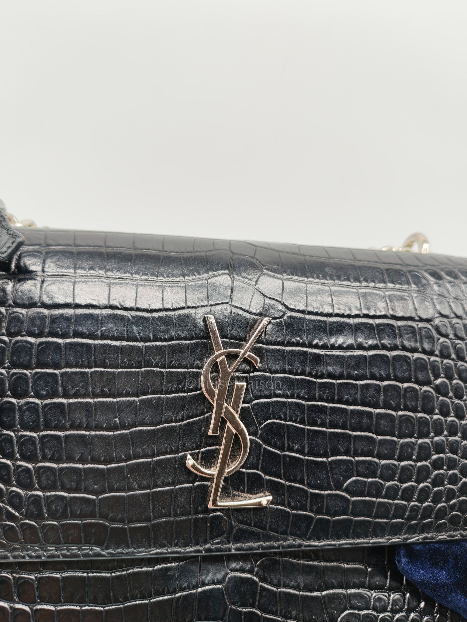 Yves Saint Laurent Sunset Medium Shoulder Bag in Black Shiny Crocodile Leather and Silver Hardware
