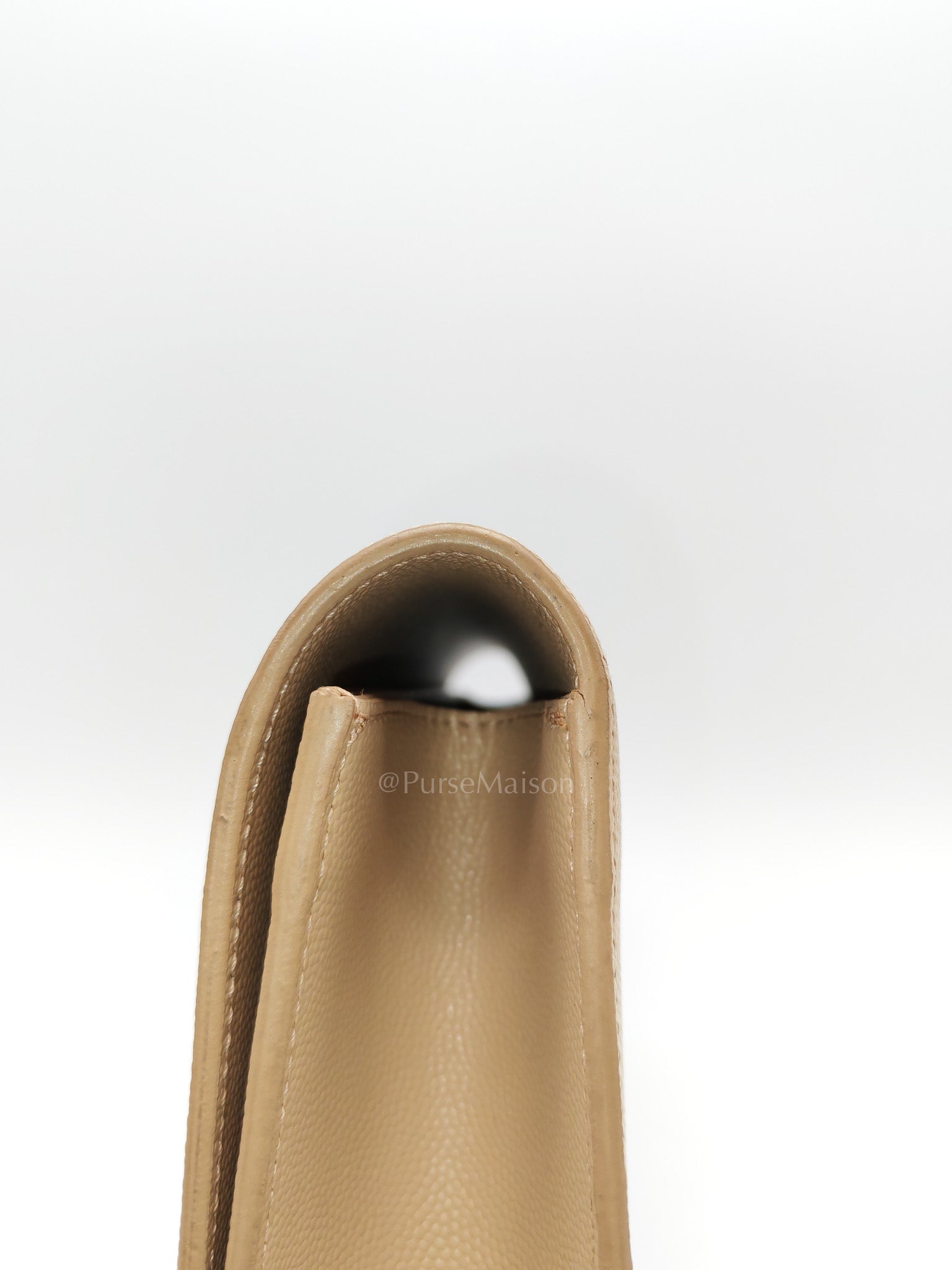 Yves Saint Laurent Classic Monogram Clutch in Light Beige Grain De Poudre Leather and Silver Hardware