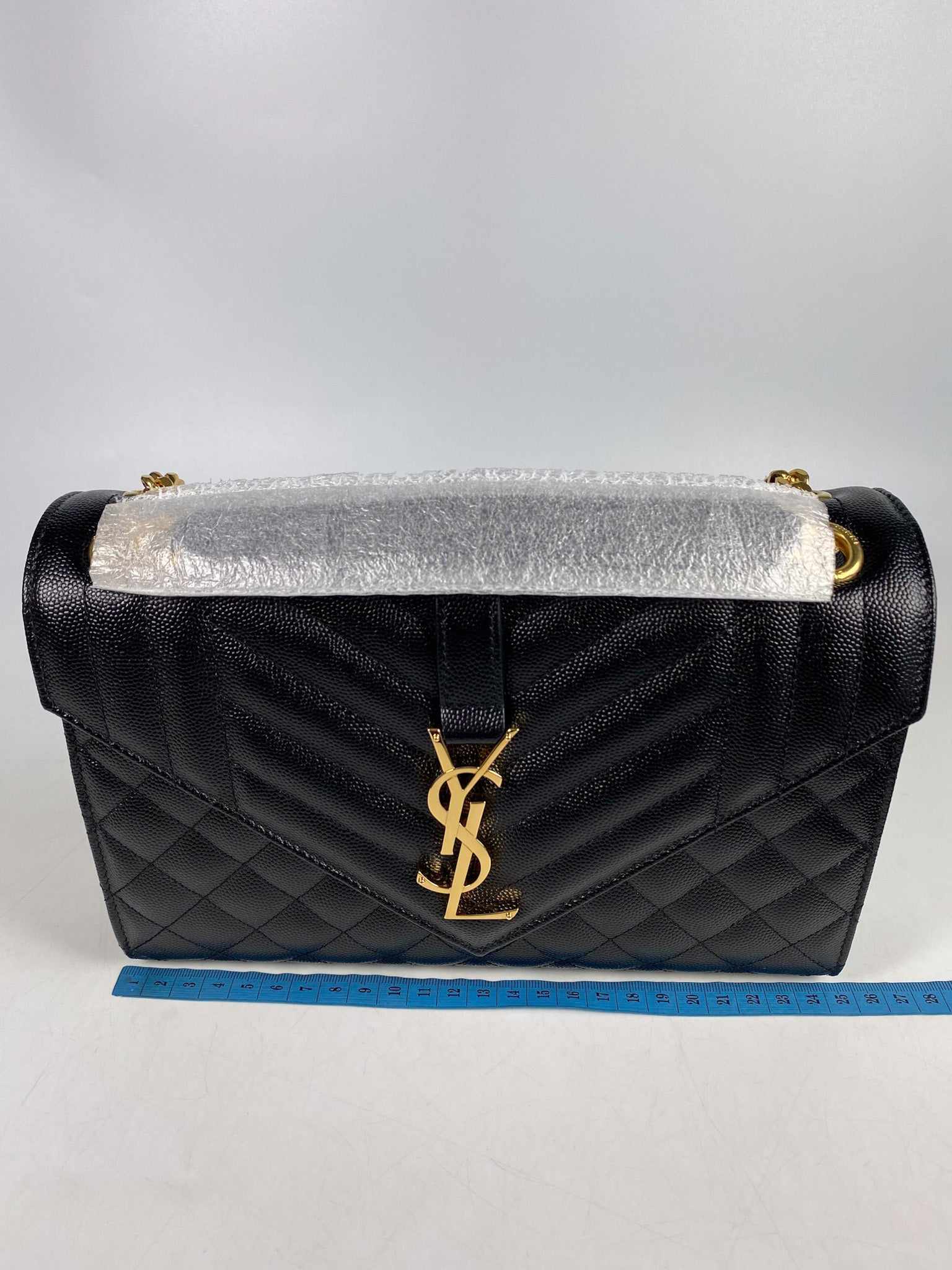 Ysl medium bag online black