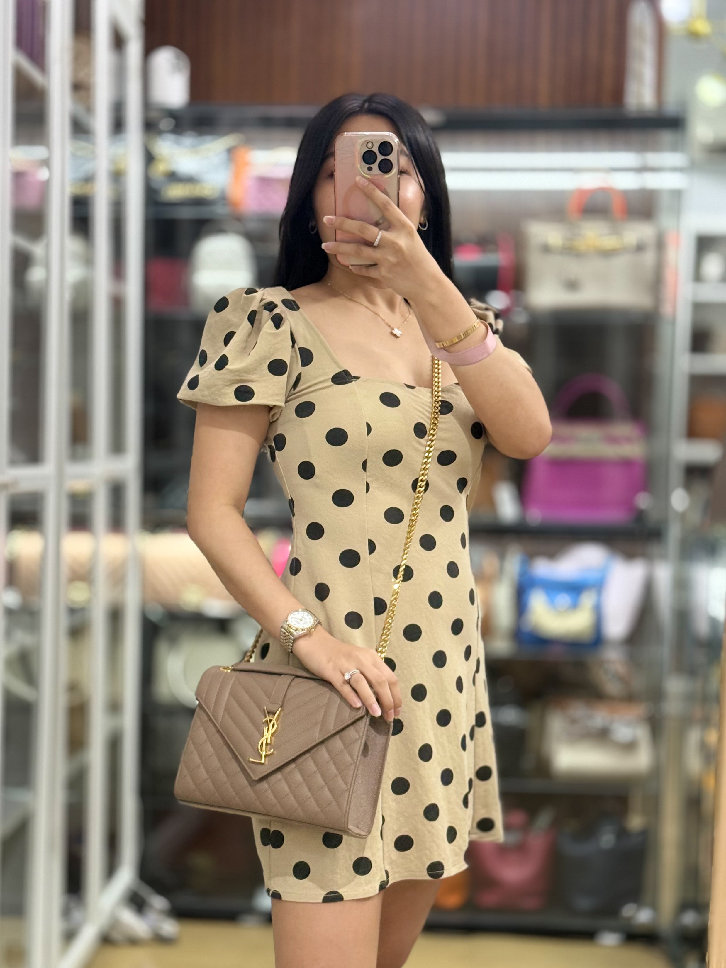 YSL Envelope Medium Bag in Mix Matelasse Grain De Poudre Embossed Dark Beige Leather | Purse Maison Luxury Bags Shop