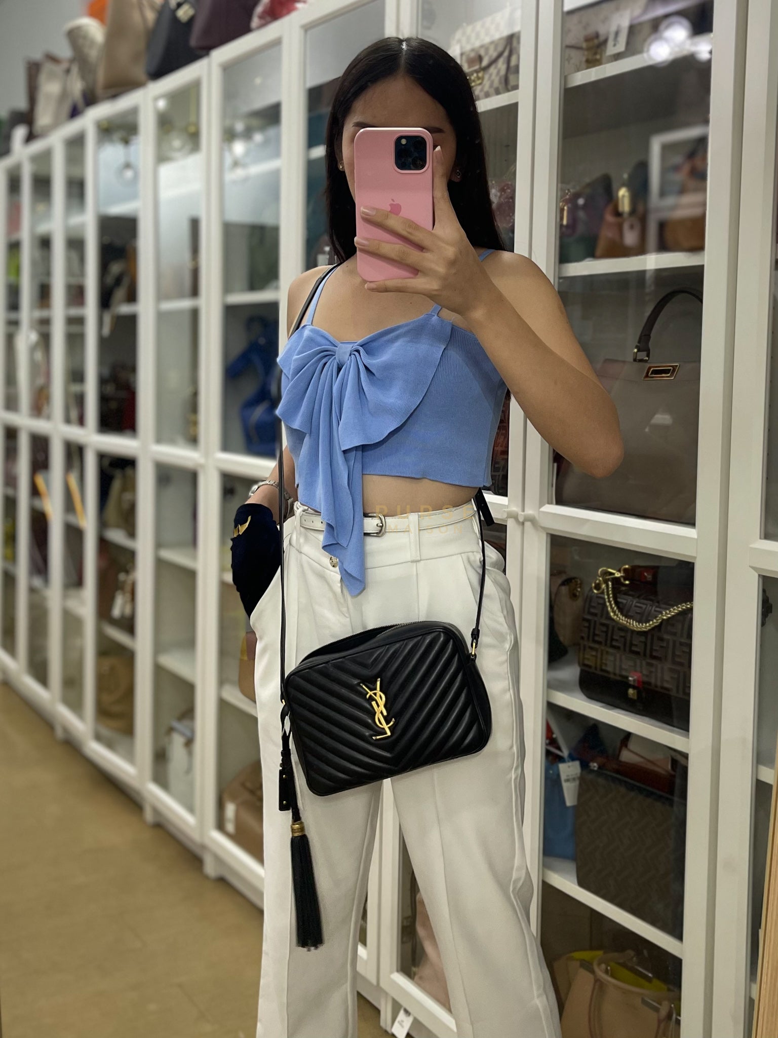T*8様 Saint Laurent Lou Camera Bag Yves Saint Laurent Lou Camera Bag in Black Chevron Calfskin