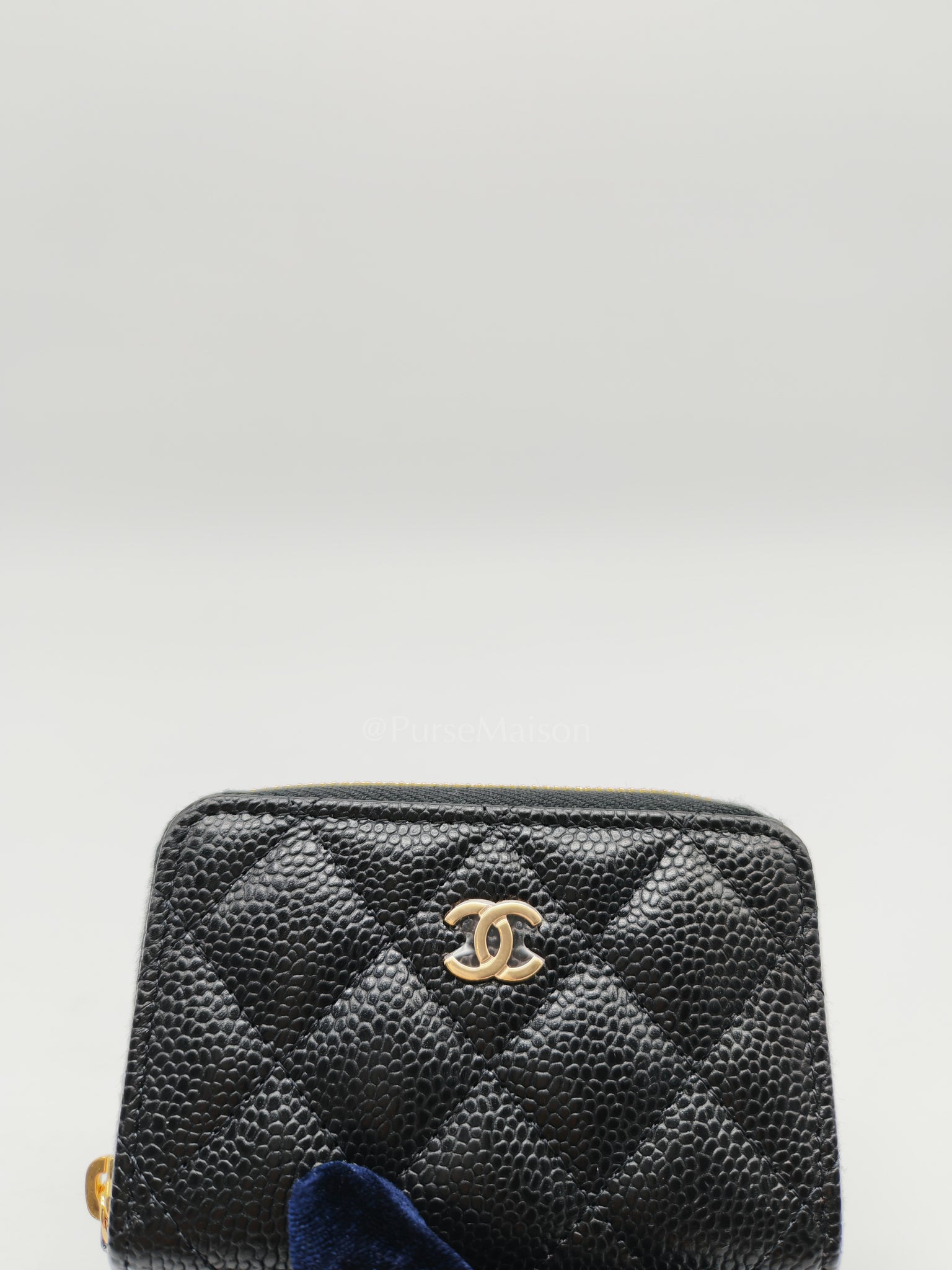 Zip Cardholder in Black Caviar Leather and Gold Hardware (Microchip) | Purse Maison Luxury Bags Shop
