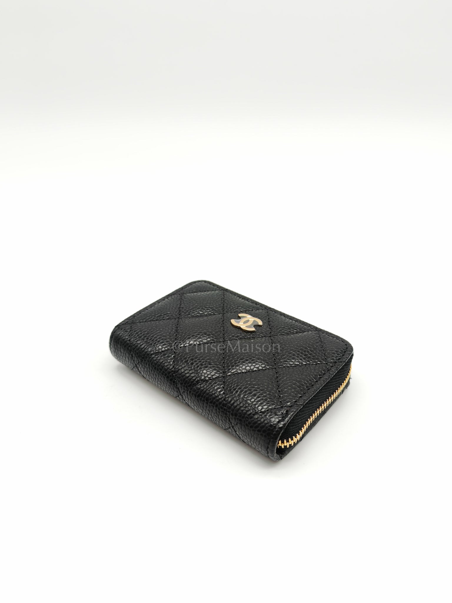 Zip Cardholder in Black Caviar Leather and Gold Hardware (Microchip) | Purse Maison Luxury Bags Shop