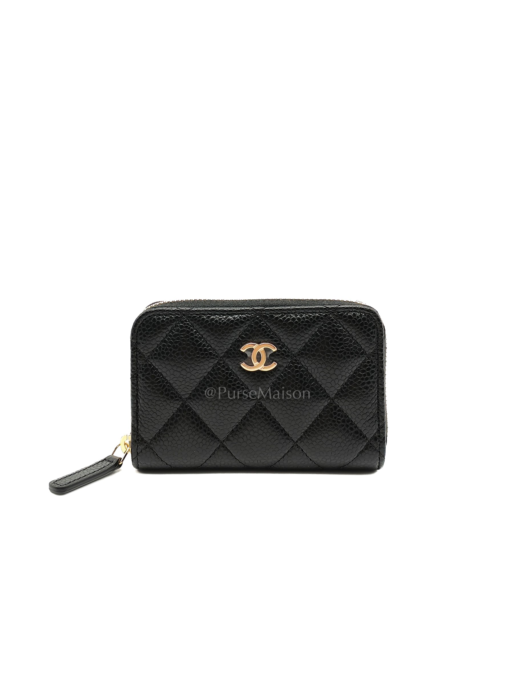 Zipped Card Holder in Black Caviar Leather and Gold Hardware (Microchip) | Purse Maison Luxury Bags Shop