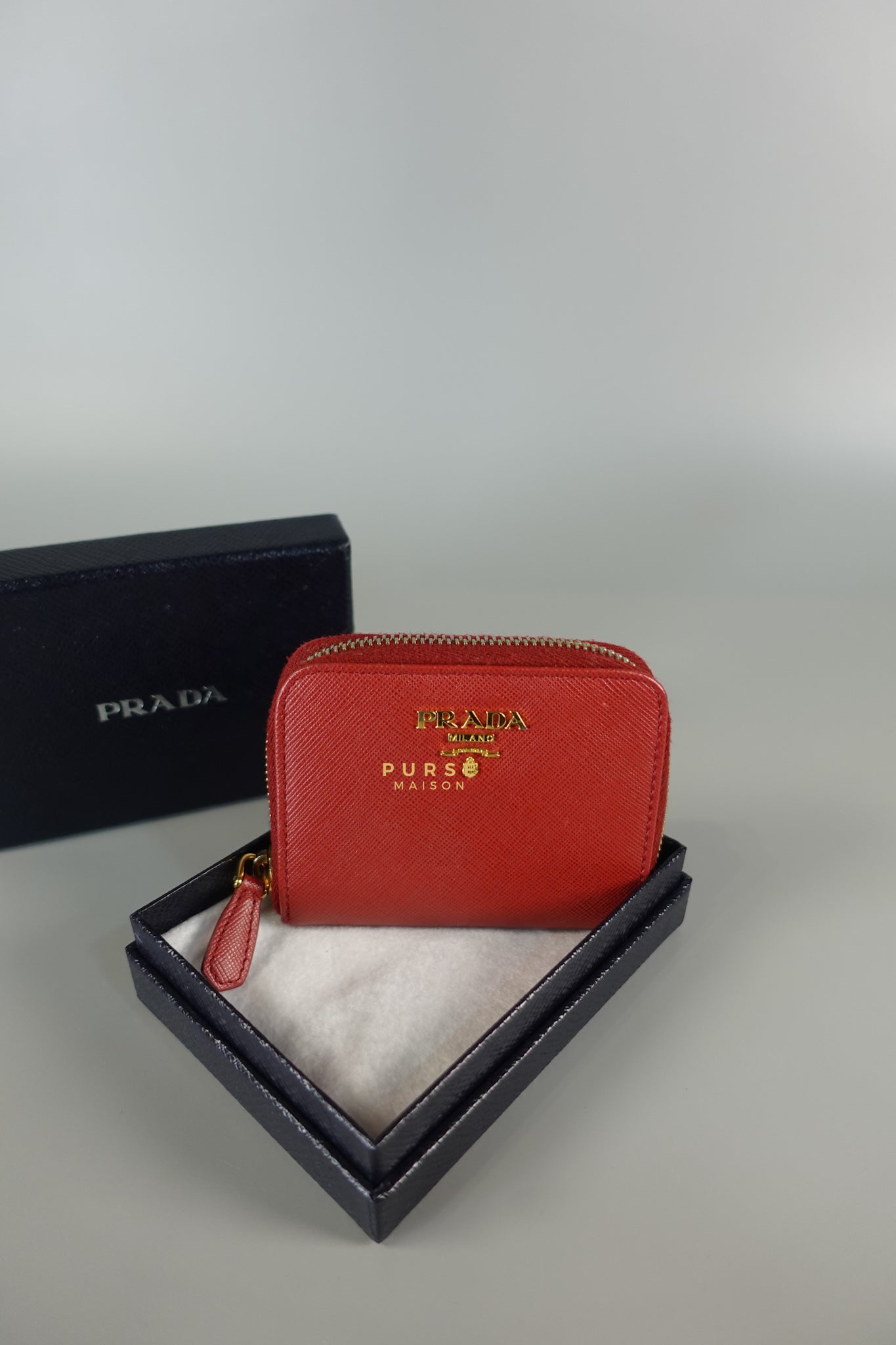 Zipped Cardholder in Red Leather | Purse Maison Luxury Bags Shop