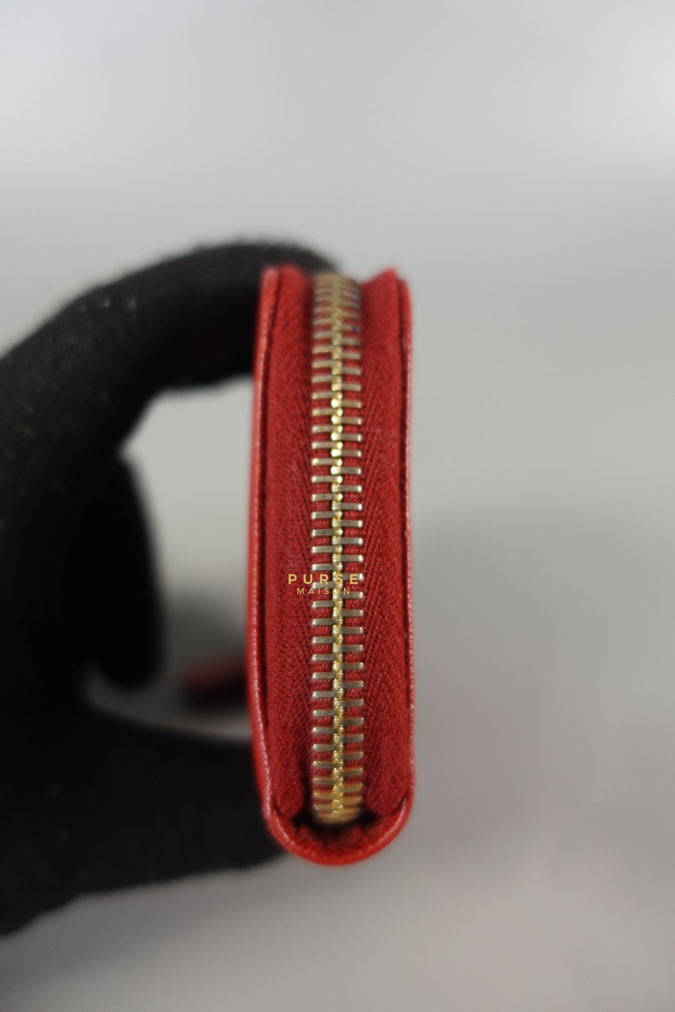 Zipped Cardholder in Red Leather | Purse Maison Luxury Bags Shop