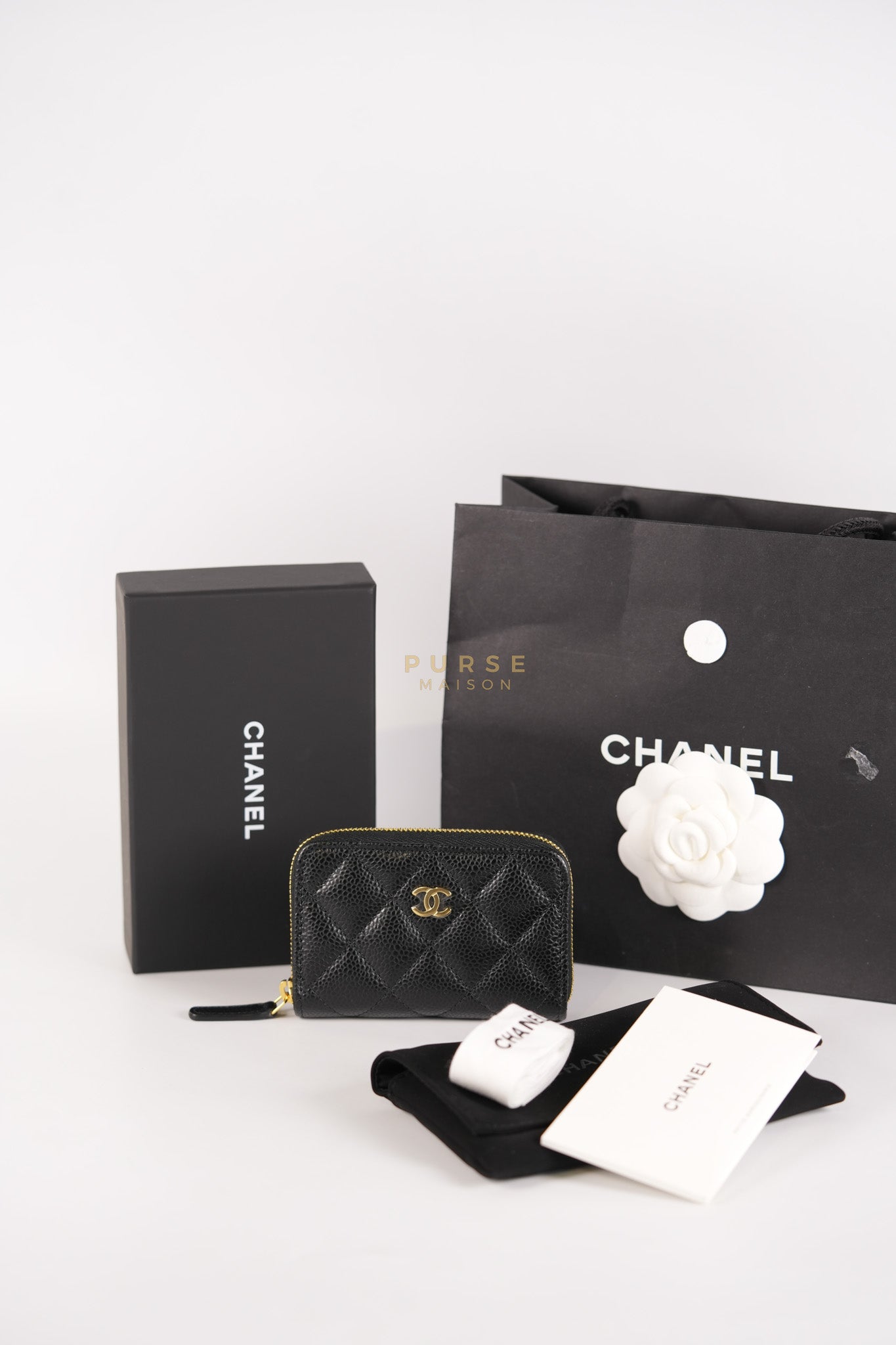 Zippy Card Holder in Black Caviar Leather Gold Hardware (Microchip) | Purse Maison Luxury Bags Shop