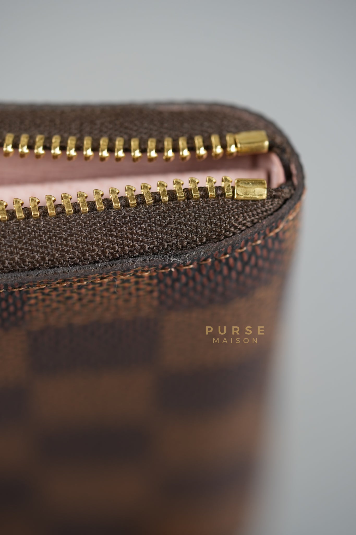 Zippy Coin Purse in Damier Ebene (Microchip) | Purse Maison Luxury Bags Shop