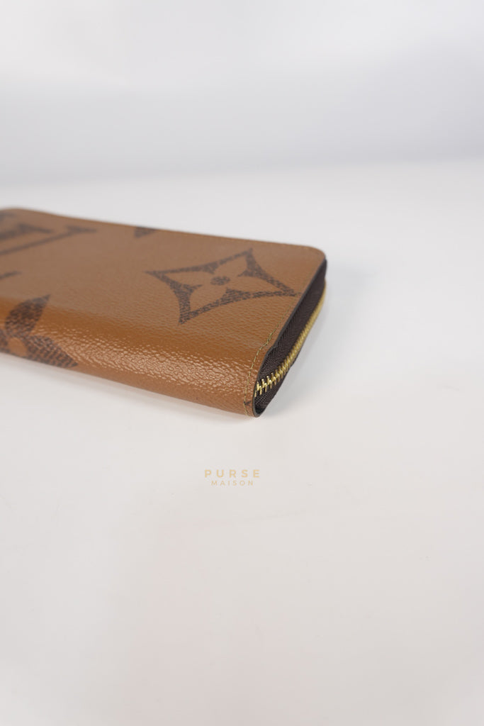 Zippy Long Wallet in Reverse Monogram Canvas (Microchip) | Purse Maison Luxury Bags Shop