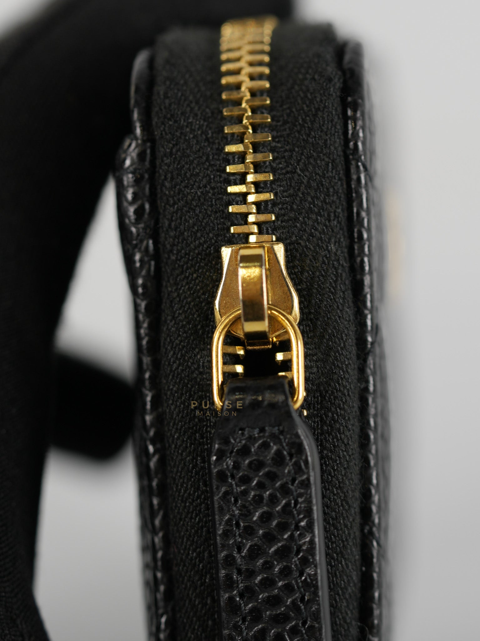 Zippy Wallet Card Holder in Black Quilted Caviar Leather & Gold Hardware (Series 30) | Purse Maison Luxury Bags Shop